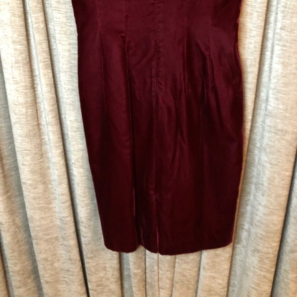 Vintage Liz Claiborne Dresses Burgundy Red Velvet Sweetheart Neckline Dress 10 - Picture 16 of 16